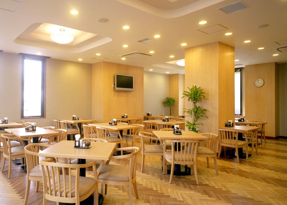 Hotel Route-Inn Isahaya Inter 47/53