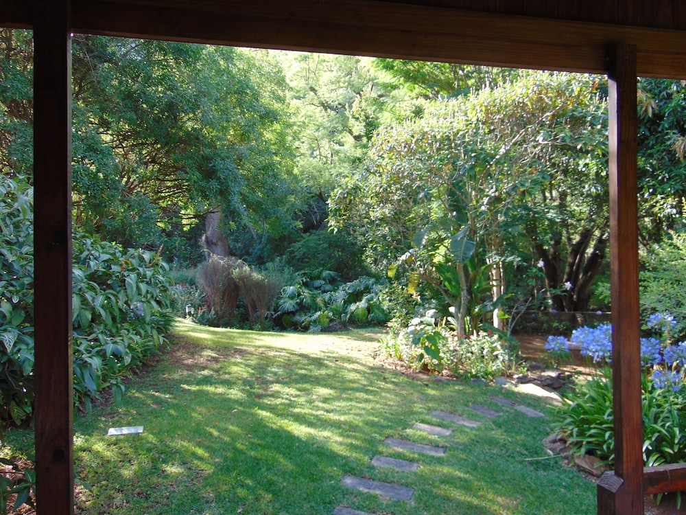 Fountain Baths Guest Cottages 34/42
