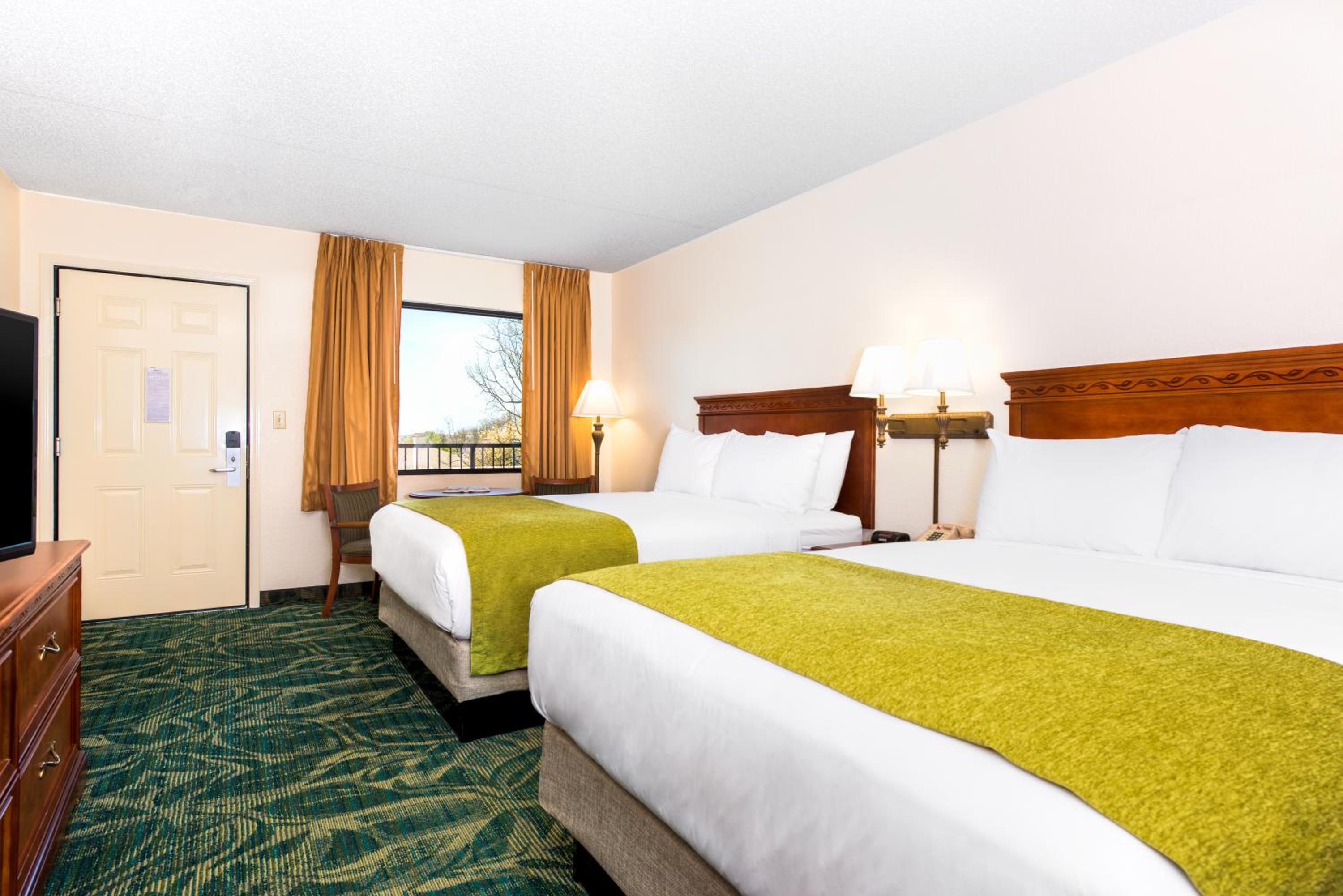 Room, 2 Queen Beds