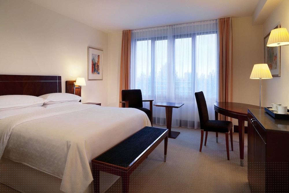 Sheraton Carlton Hotel Nuernberg 23/45