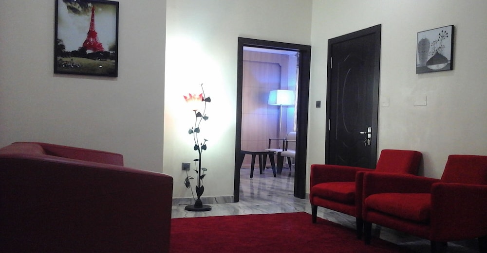 Golfview Hotel and Suites 42/63