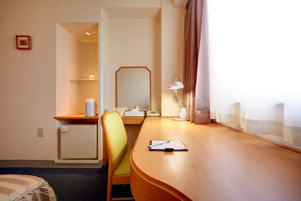 ROCO INN MATSUYAMA 34/36