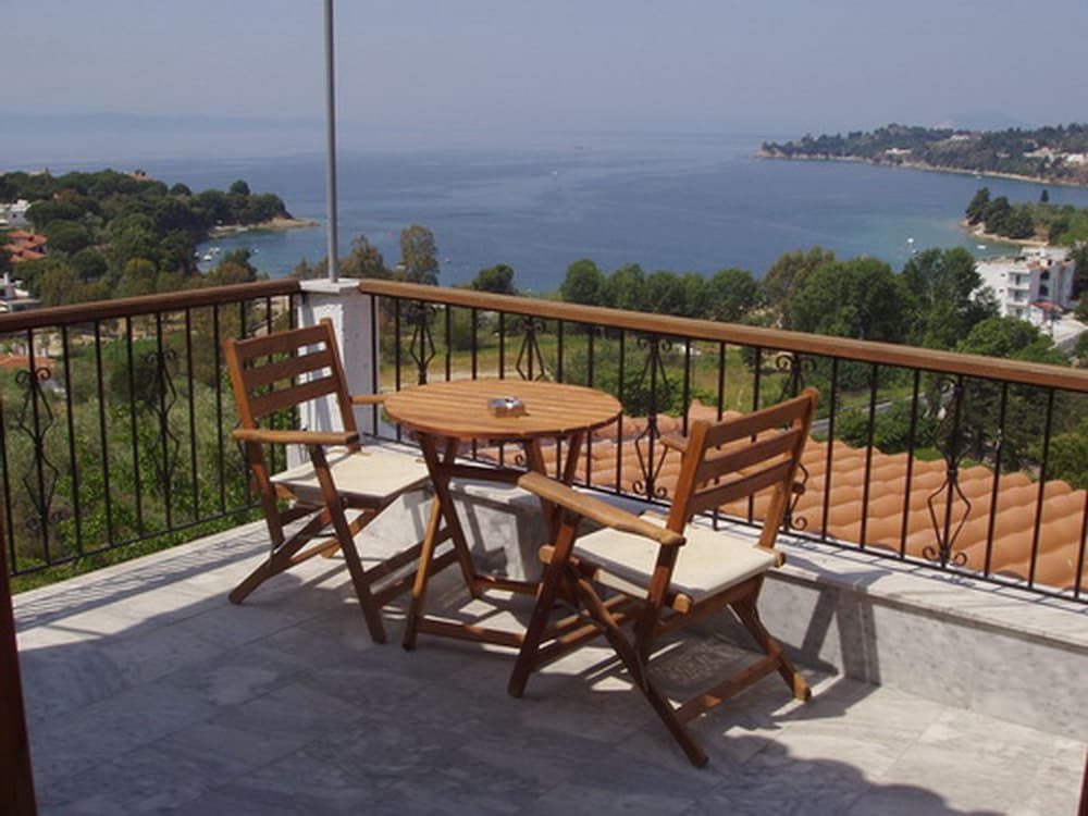 VILLA KAVOURAKIA 38/57