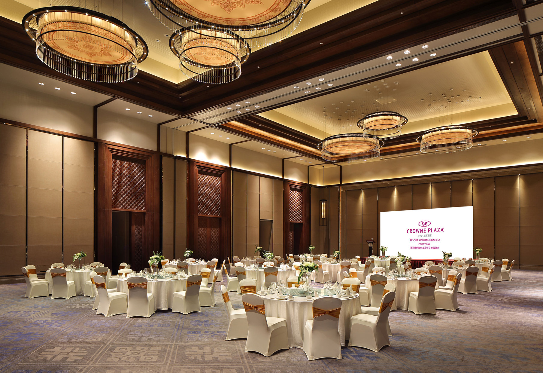 Crowne Plaza Resort Xishuangbanna Parkview 37/43