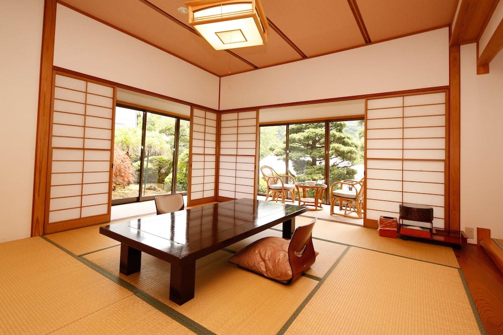 Auberge Yuraku 8/50