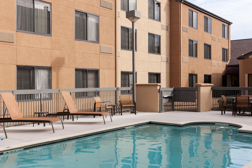 Courtyard By Marriott Lakeland 45/50