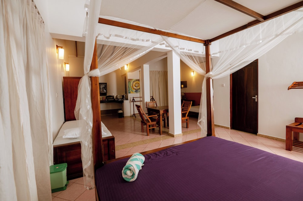 Prince Villa 23/39