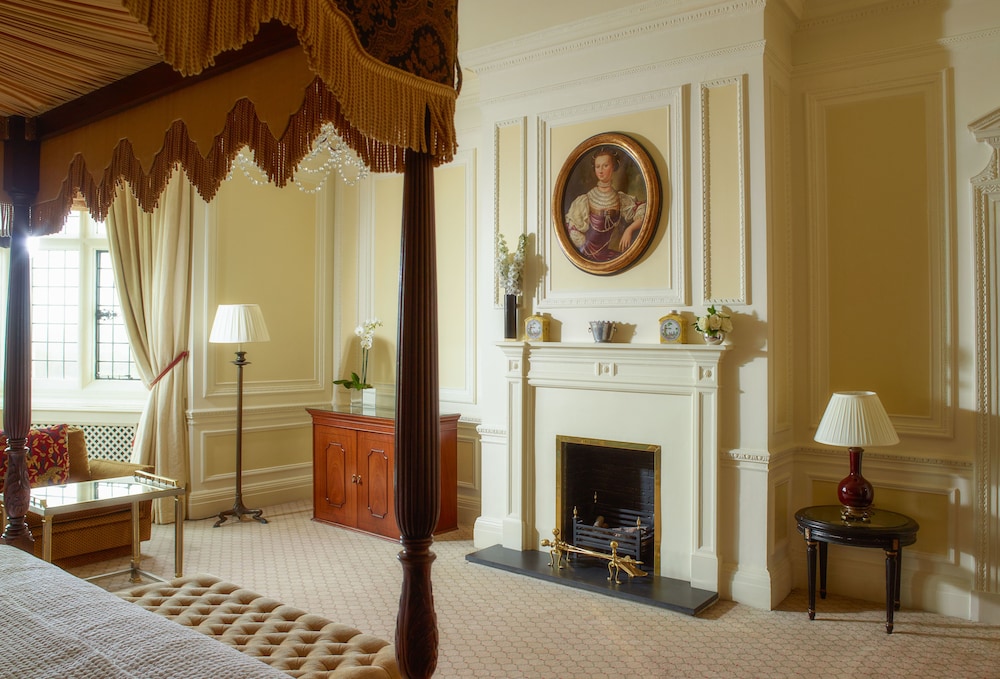 Danesfield House 33/50