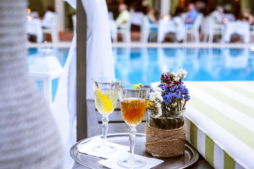 La Piscine艺术酒店, Philian Hotels and Resorts Adults Only(La Piscine Art Hotel, Philian Hotels and Resorts - Adults Only) 图片4