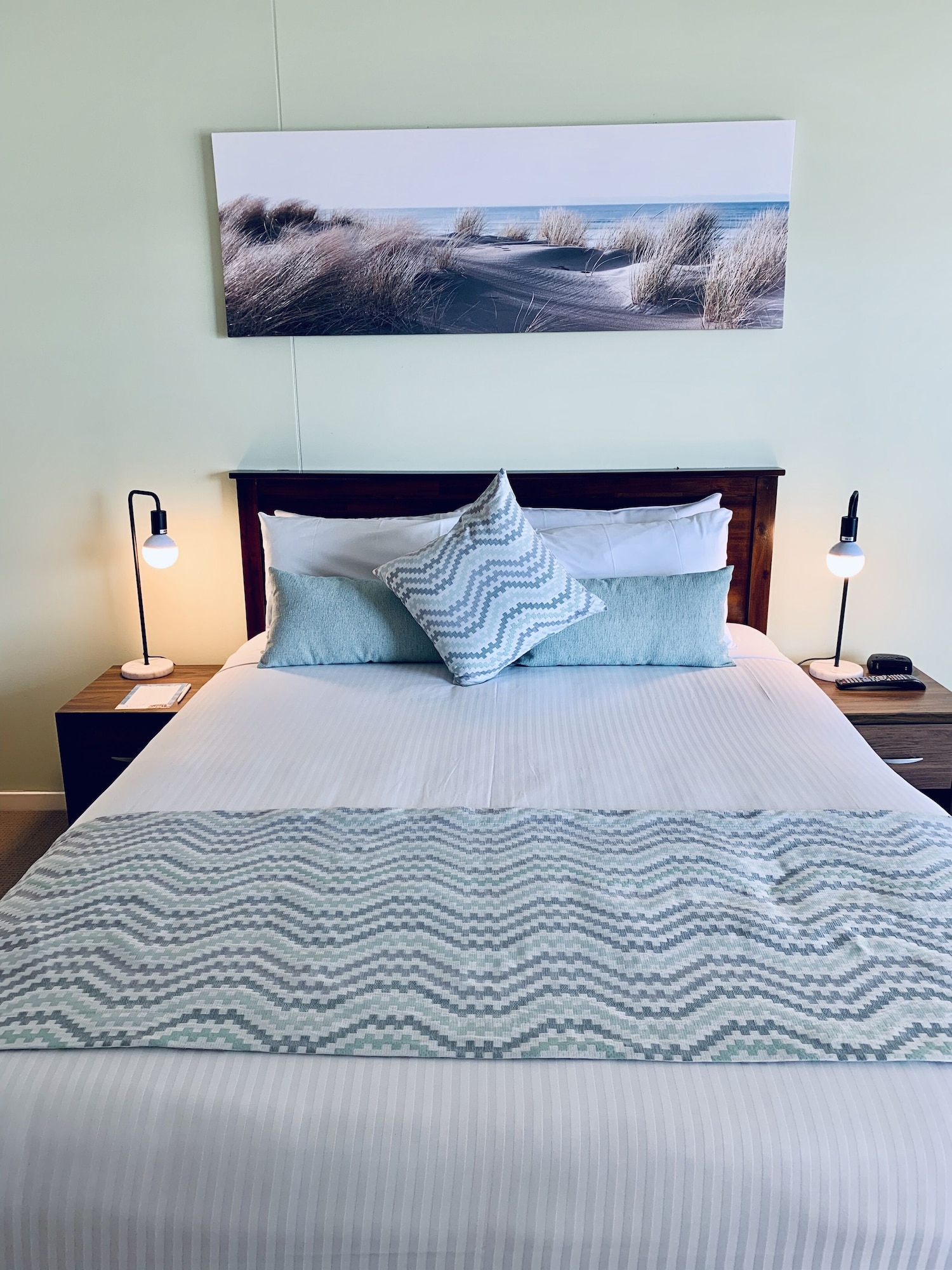 3 Bedrooms, Resort, Apartment, 2 Queen and Twin Beds, Ocean View 2/5