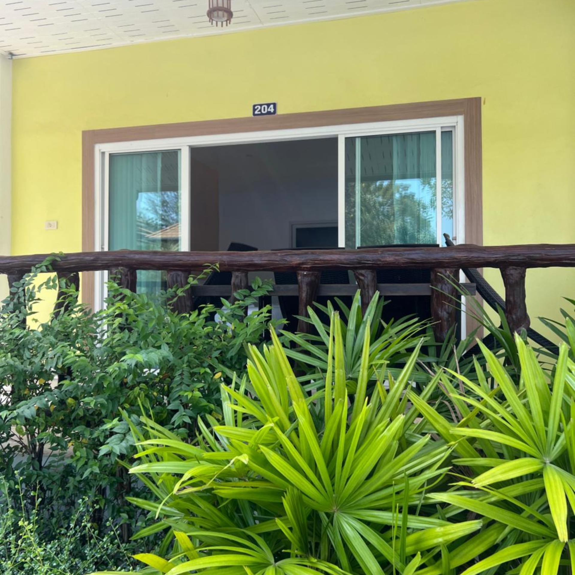 Thipburee Resort 25/40