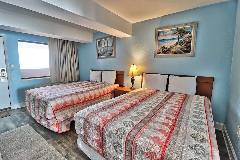 The Palms by Suite at the Beach 8/50