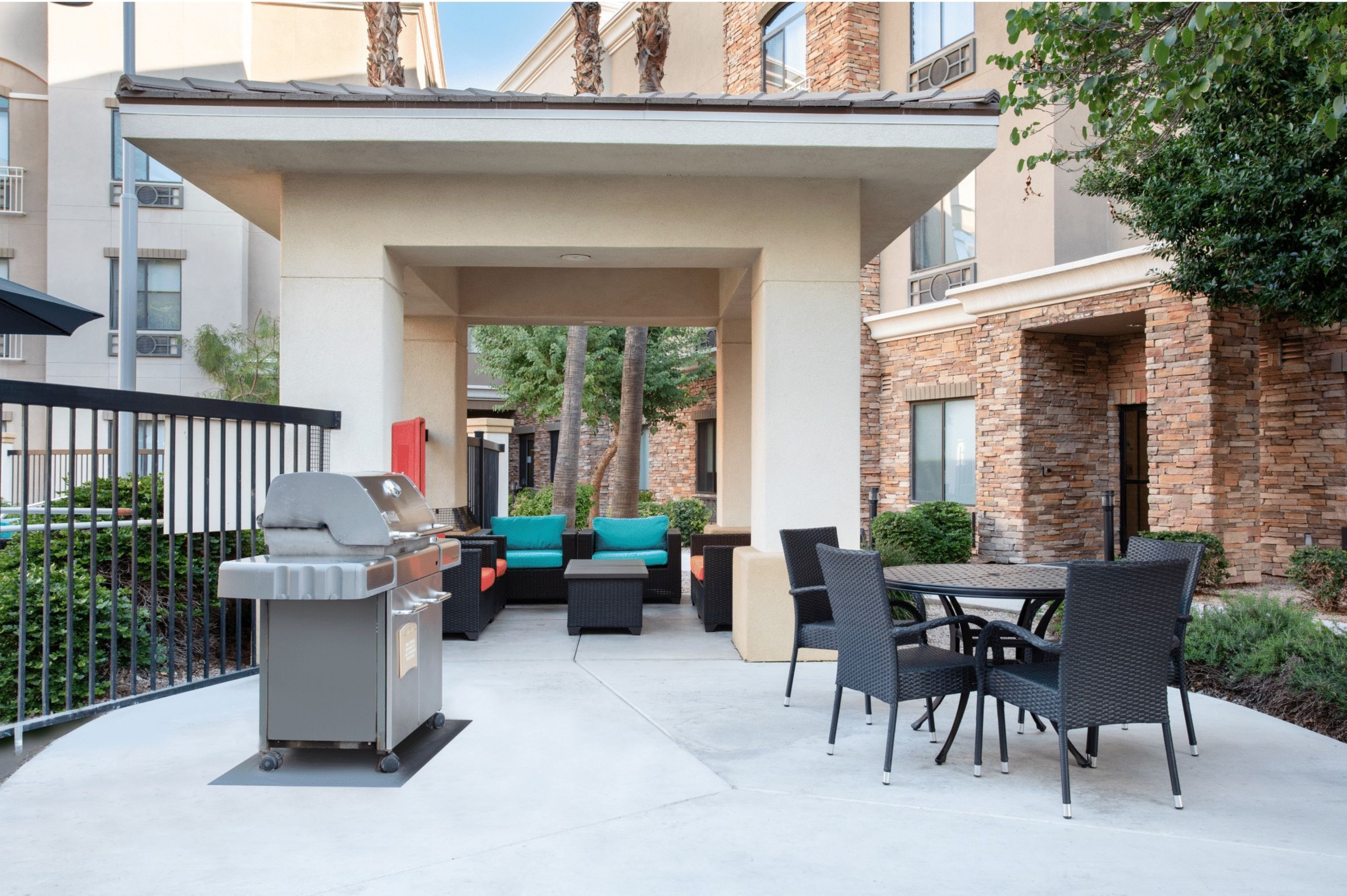 Staybridge Suites Phoenix-Glendale 43/65
