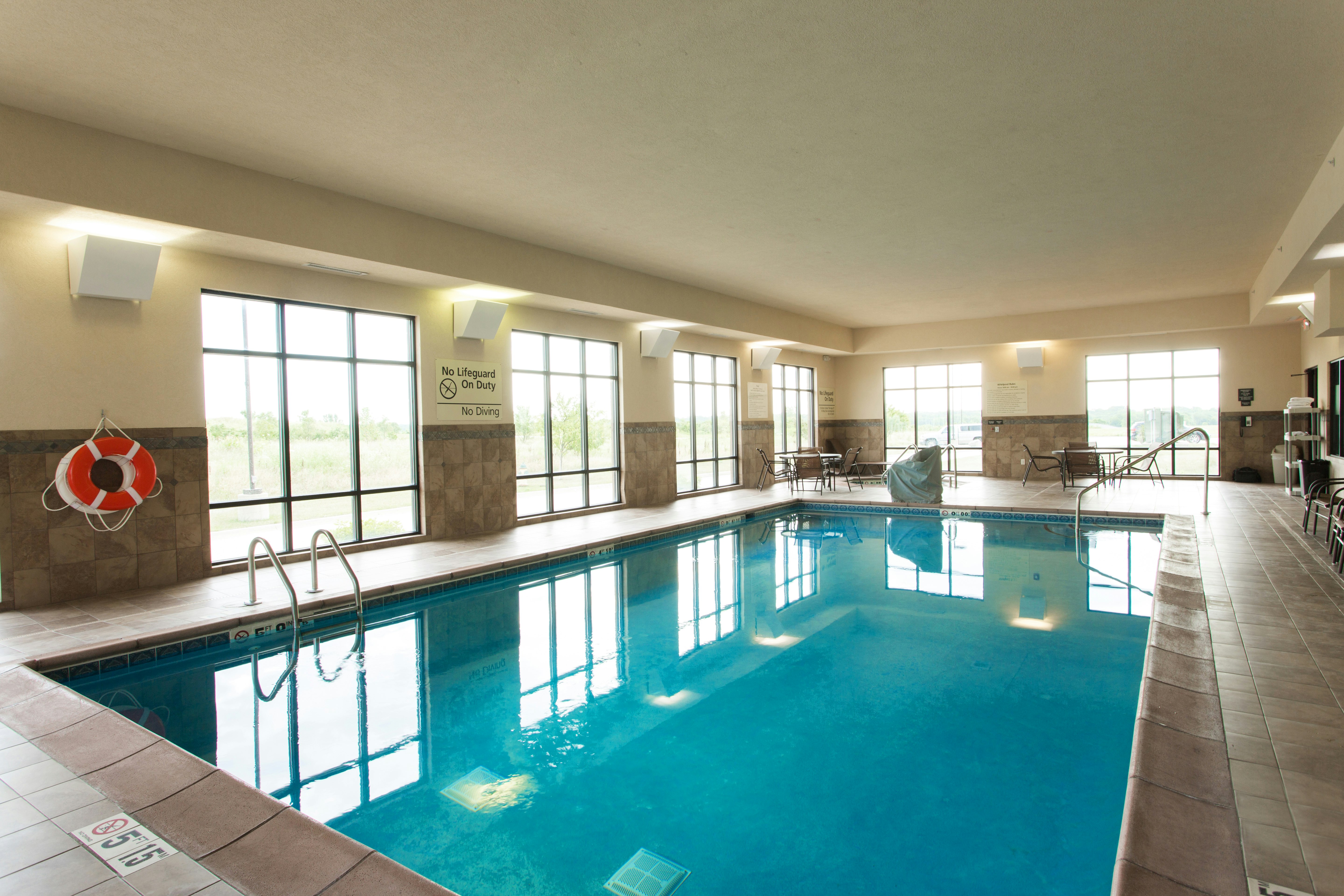 Hampton Inn Suites Ankeny 24/59