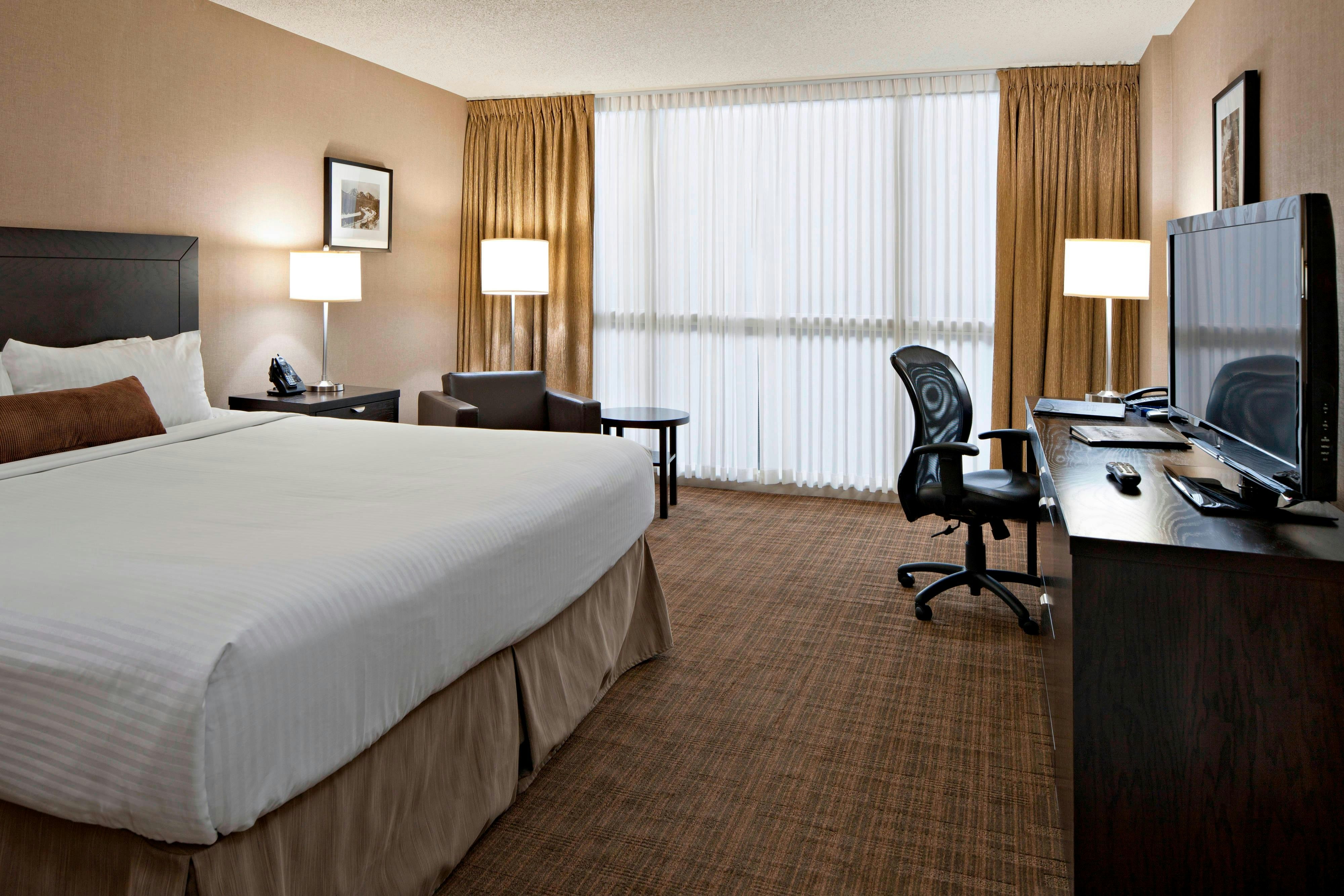Delta Hotels Calgary Airport In Terminal 8/23