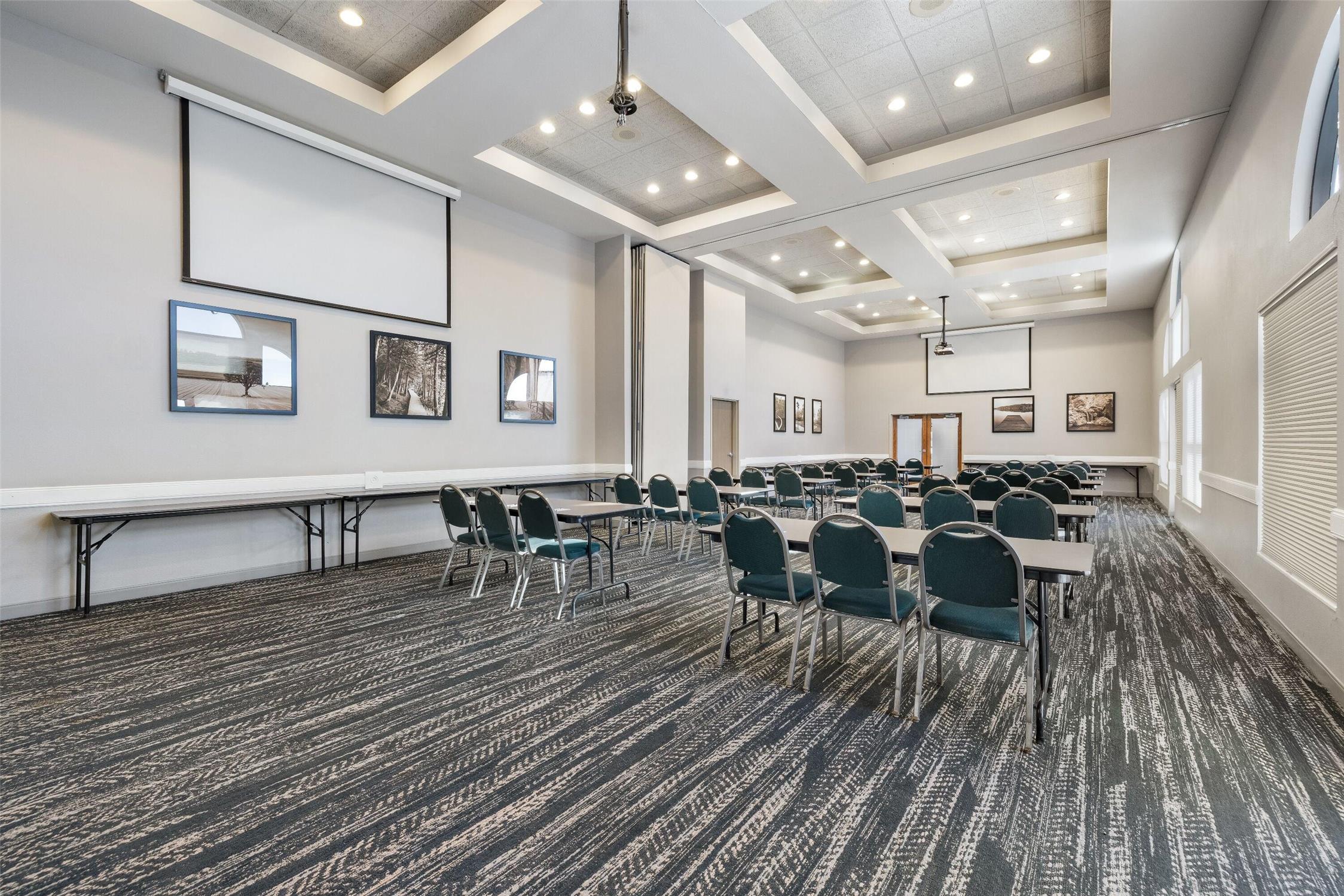 Americinn By Wyndham Valley City Conference Center 25/30