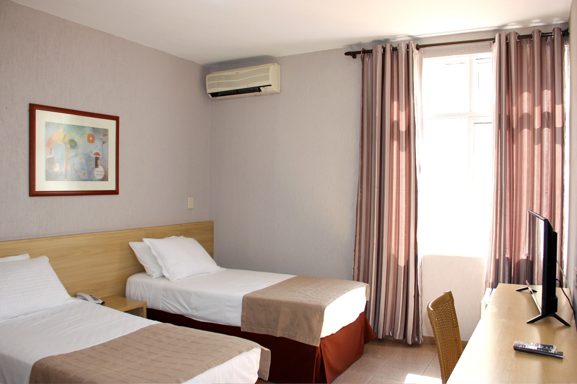 STANDARD, TWIN BEDS