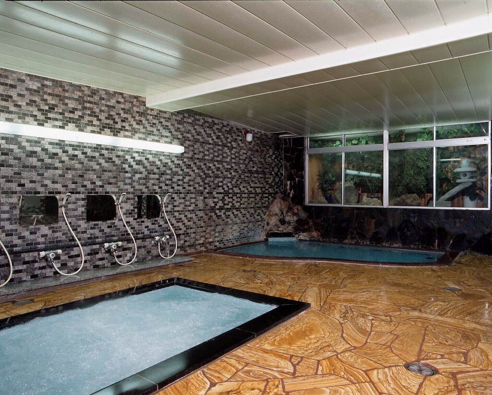 Hotel Sanraku 12/45
