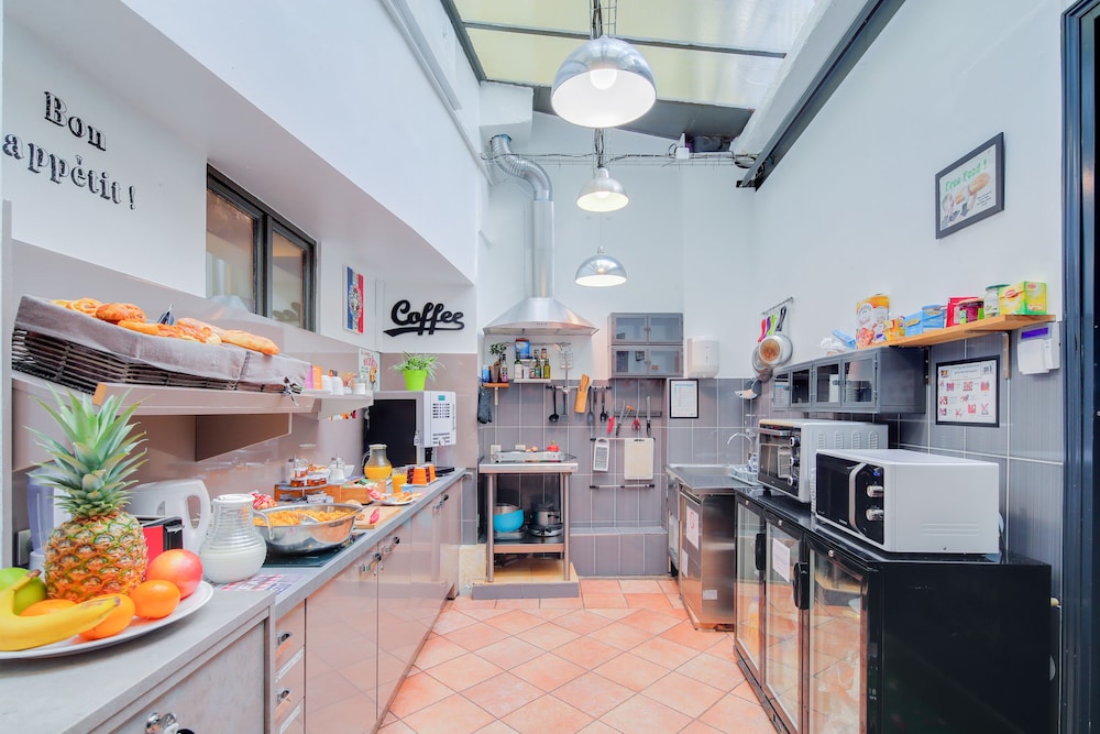 Le Village Montmartre by Hiphophostels (ex Le Village Hostel) 51/68