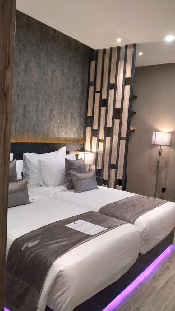 De Paris Hotel 19/47