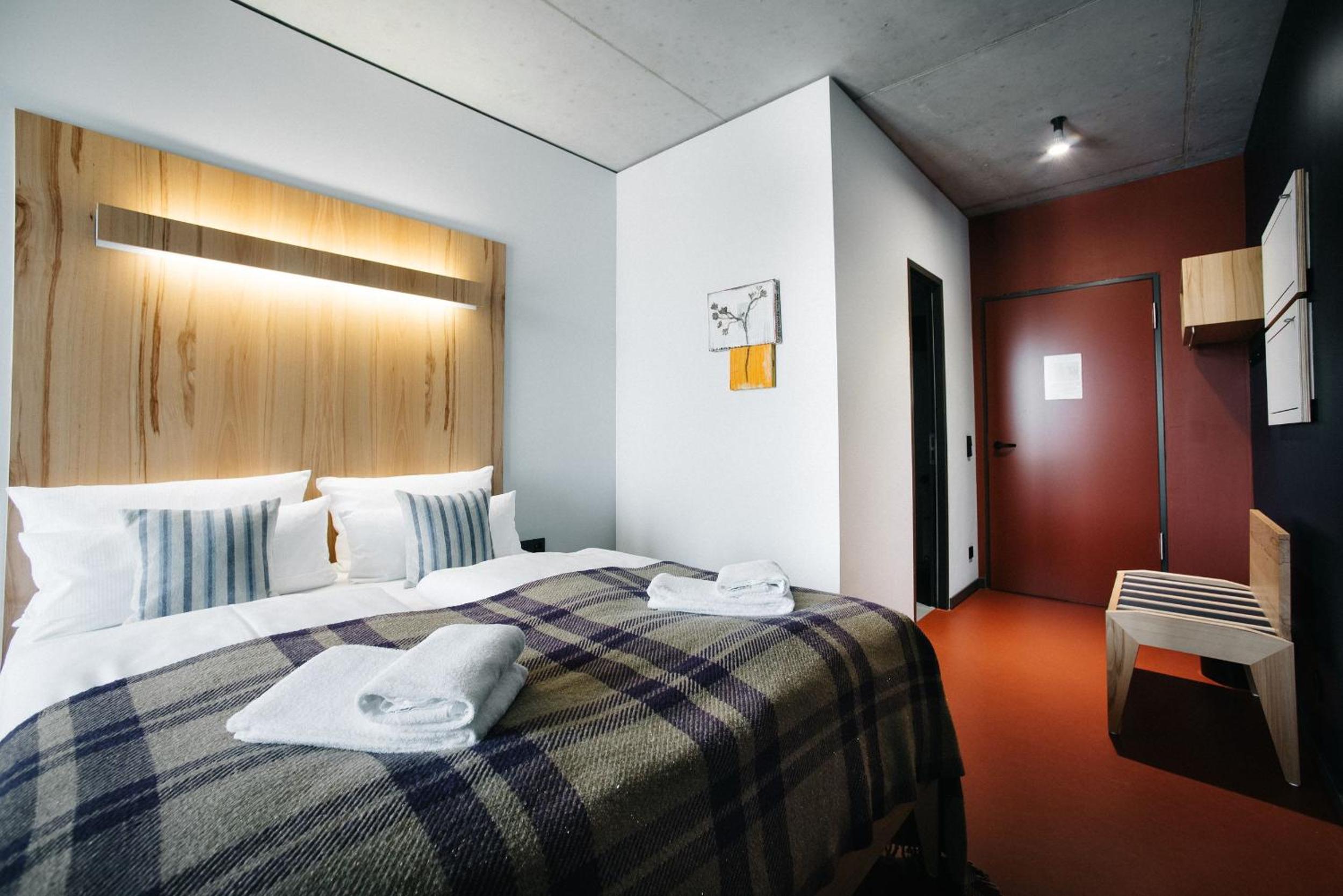 Hotel Rossi 5/50