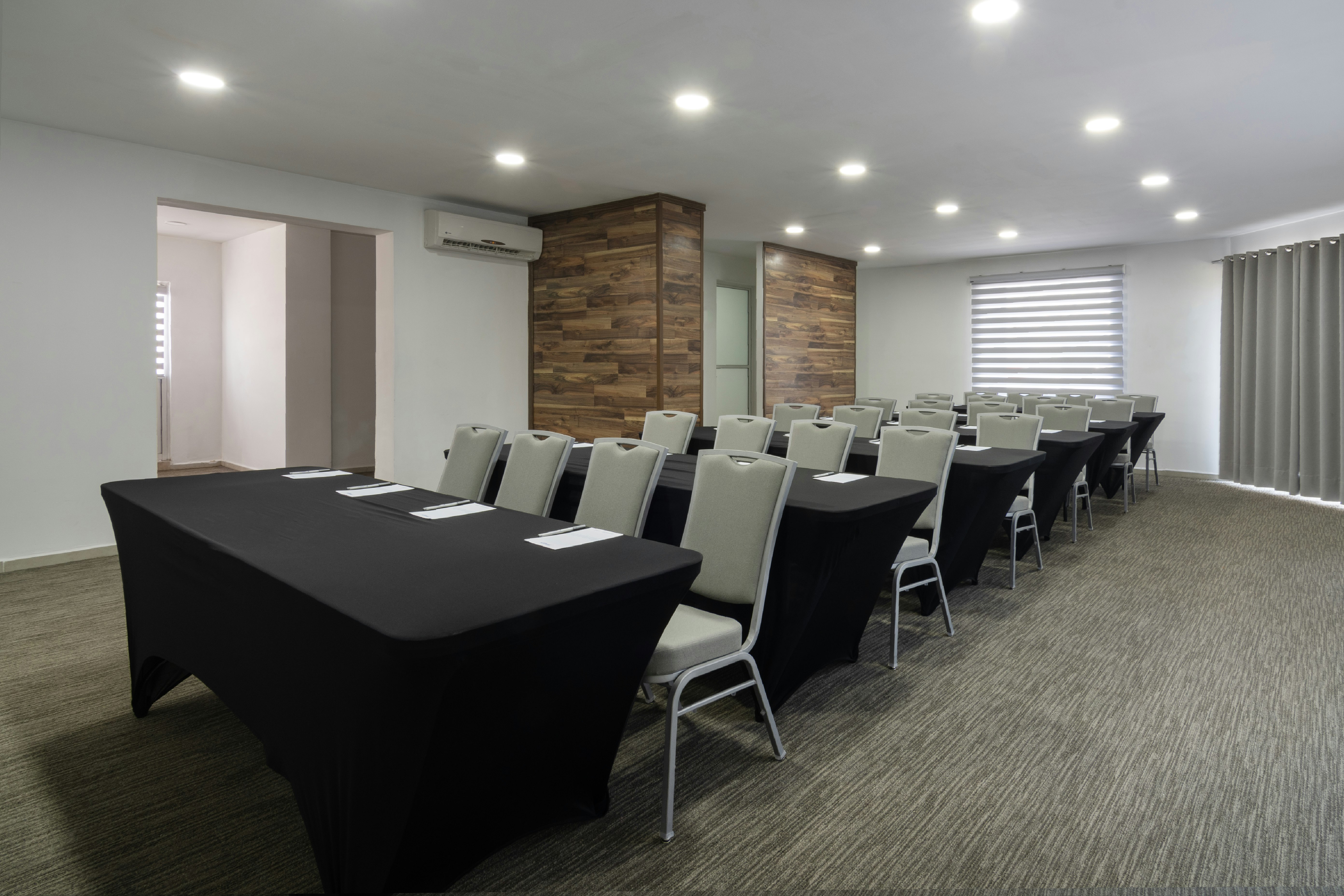 Hampton Inn by Hilton San Juan Del Rio 49/59