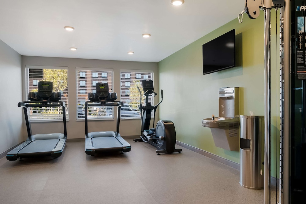 Woodspring Suites Detroit Sterling Heights 15/32