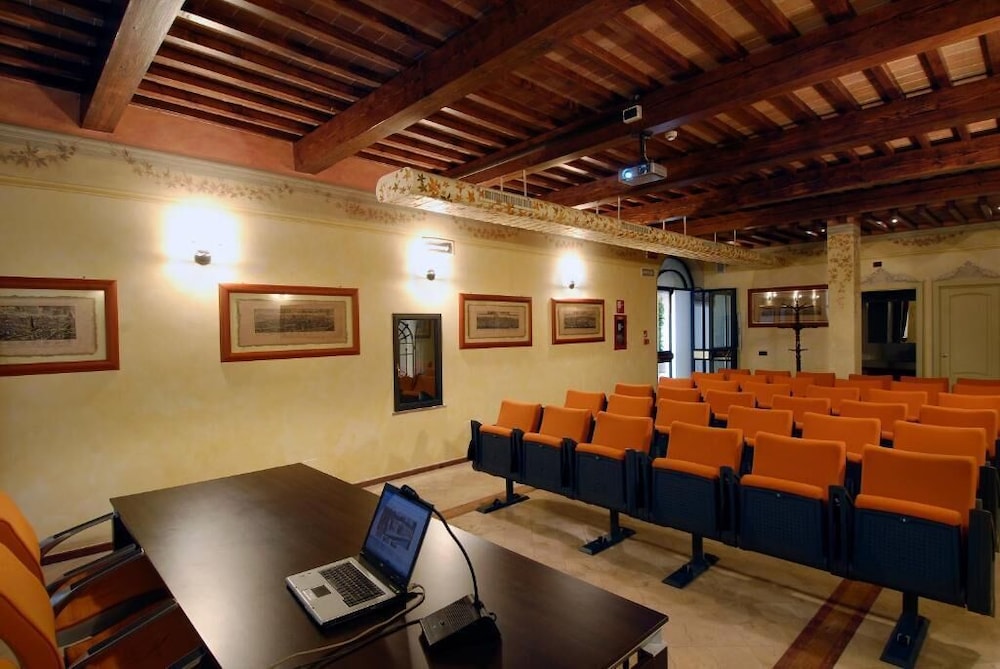 Bologna Hotel 22/28