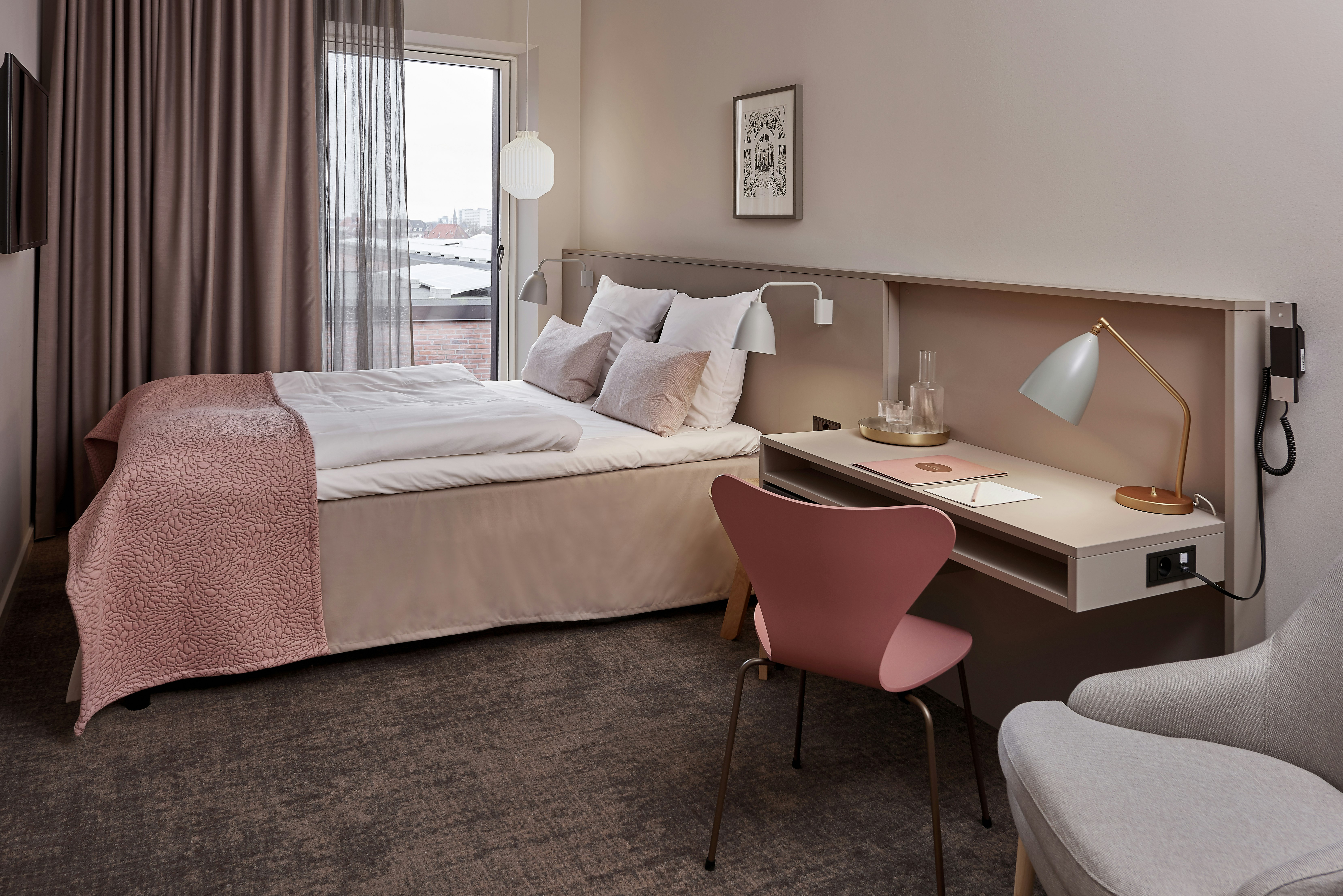 Hotel Odeon 12/44