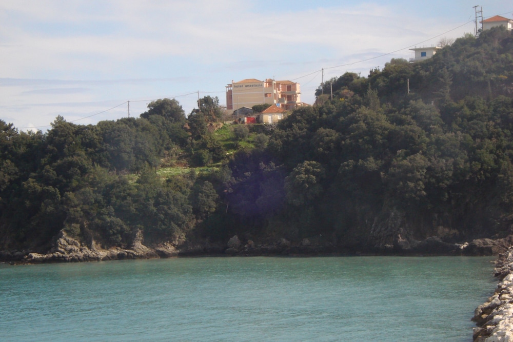 ANASTAZIA HOTEL 34/44