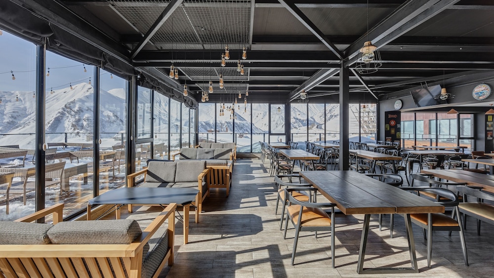 Gudauri Loft 36/50