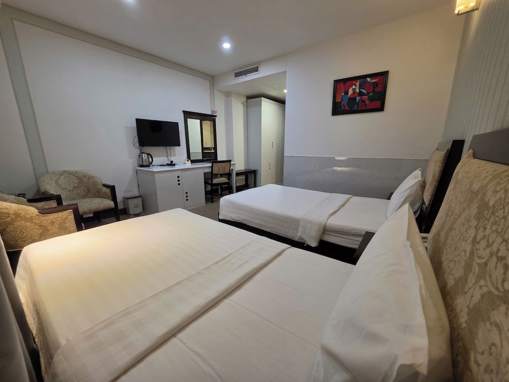 Dong Kinh Hotel 21/49