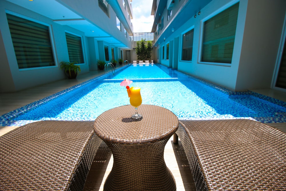 Boracay Uptown 41/43