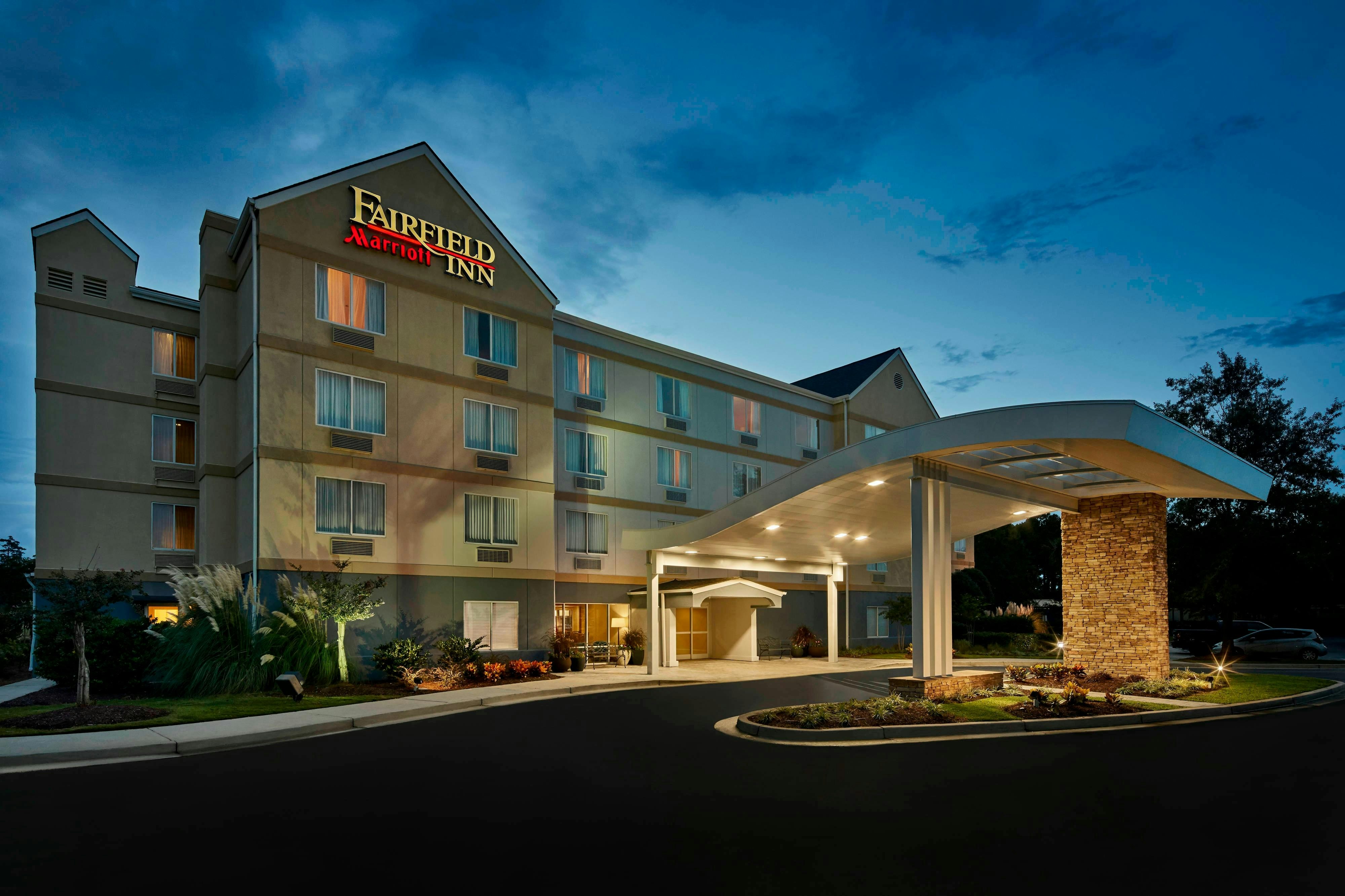 Fairfield Inn By Marriott Myrtle Beach Broadway At the Beach 1/10