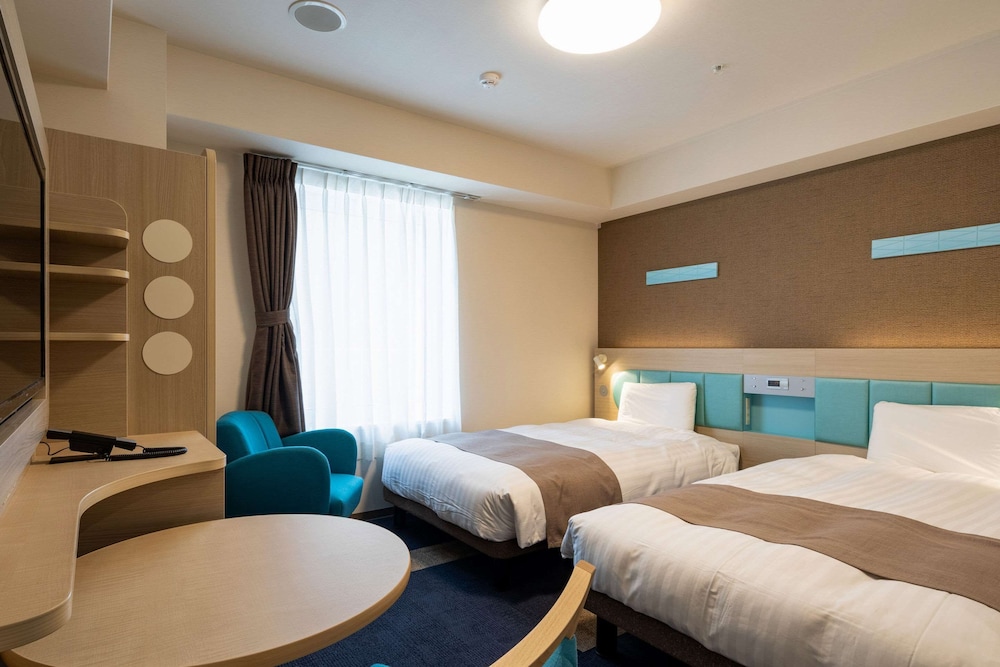 Comfort Hotel Era Kobe Sannomiya 8/68