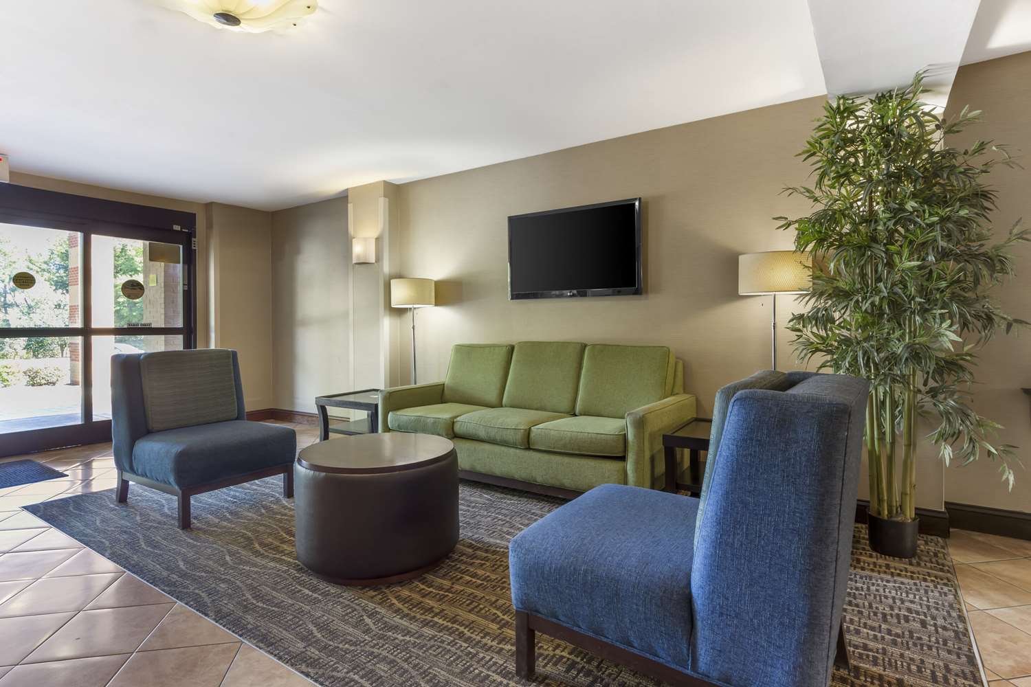 Quality Inn Raleigh Downtown 21/28