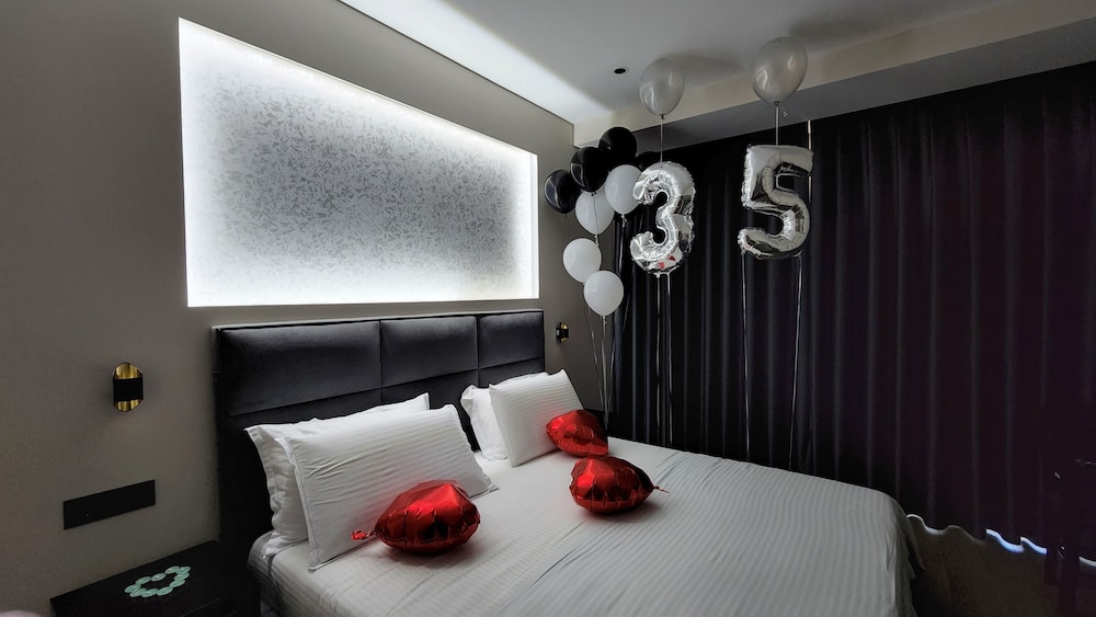 Imperator Hotel 29/62