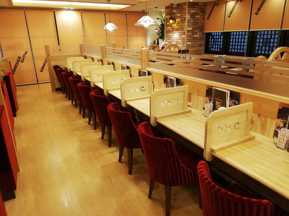 restaurant cafeteria