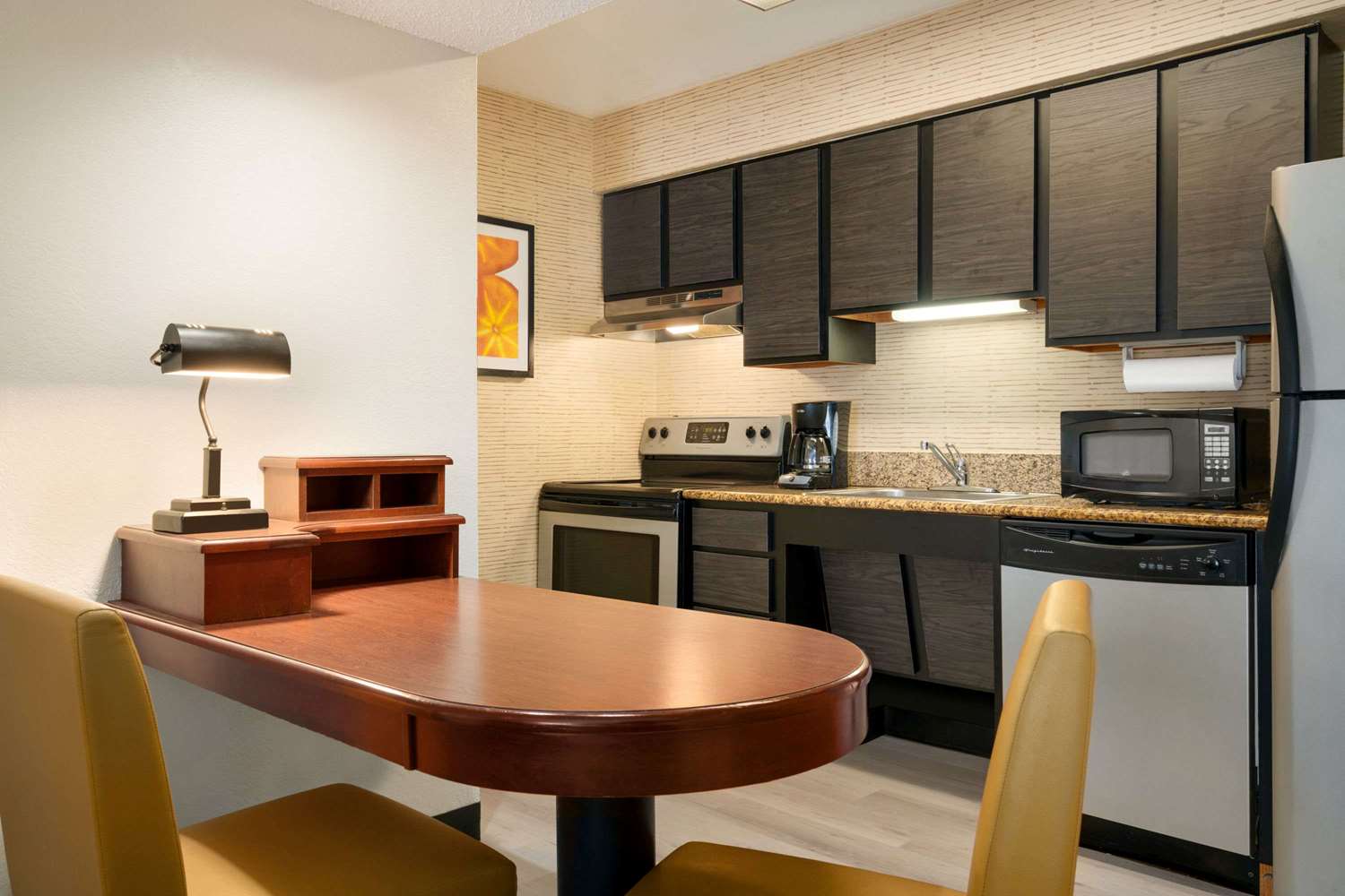 restaurant cafeteria