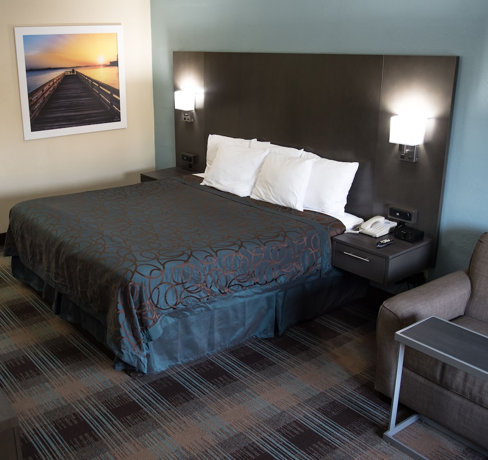 Days Inn By Wyndham Ladson Summerville Charleston 23/48