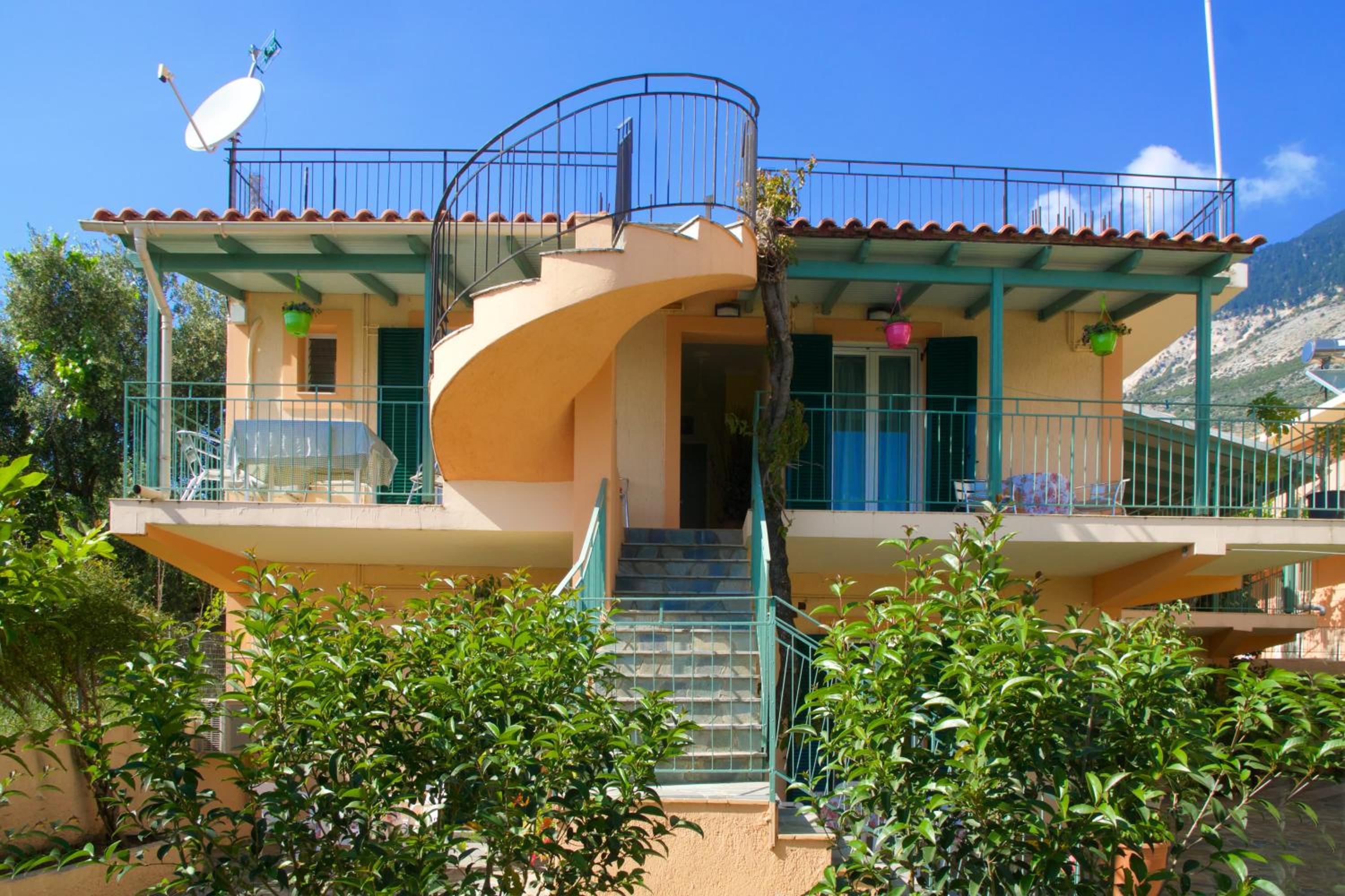 Maria Apartments 4/55