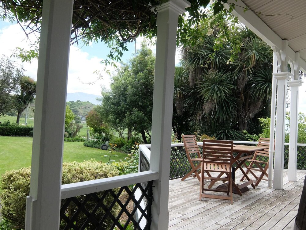 The Point Bed &amp; Breakfast 27/50