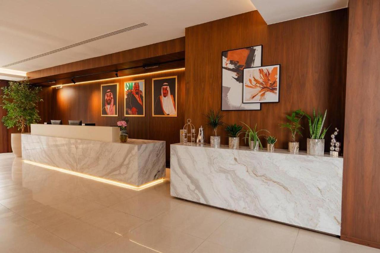 Howard Johnson by Wyndham Riyadh Al Nasiriyah 2/10