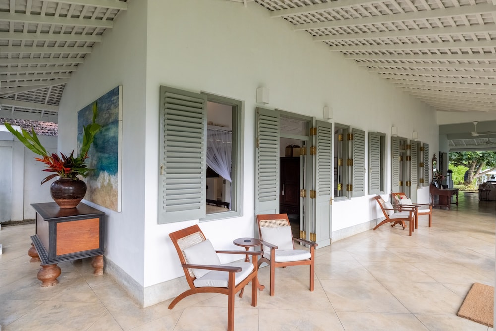 Taru Villas Mawella 32/50