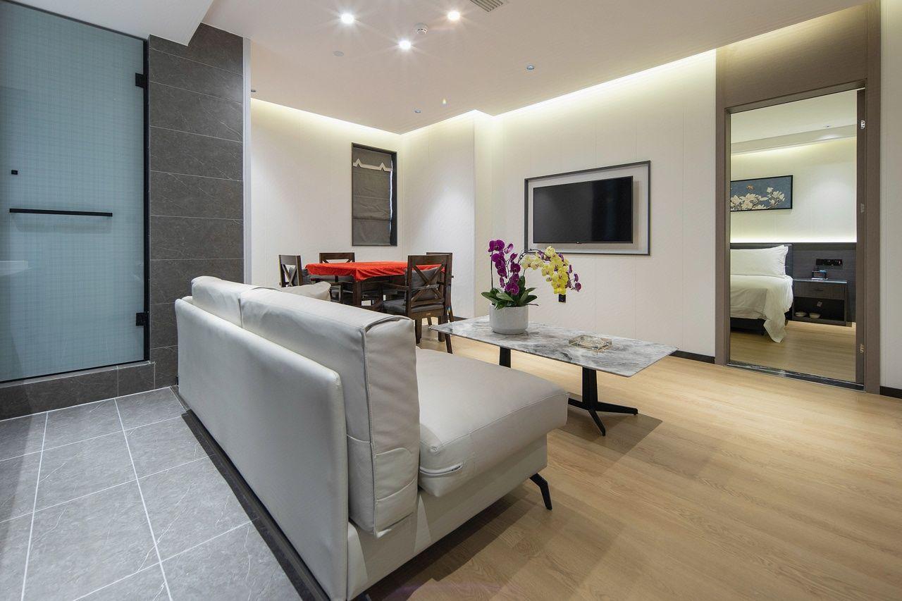 Magnolia Hotel (Mianyang Qixinglou High-speed Railway Station) 25/39