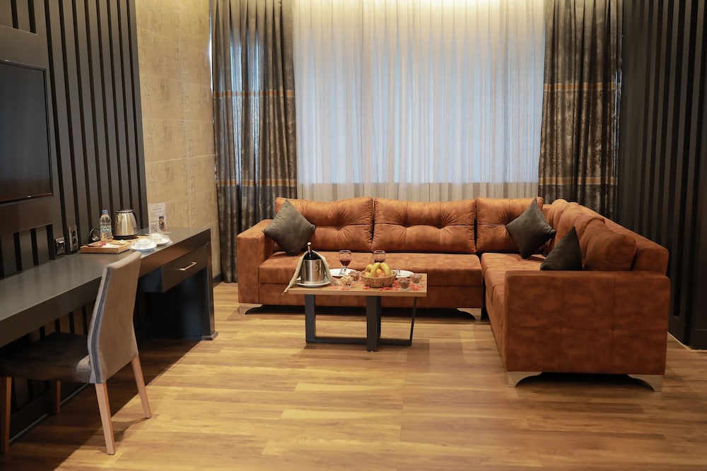 Sirin Park 38/62