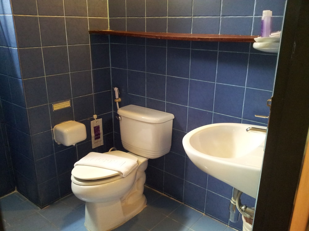 Sawasdee Sukhumvit Inn Hotel 34/38