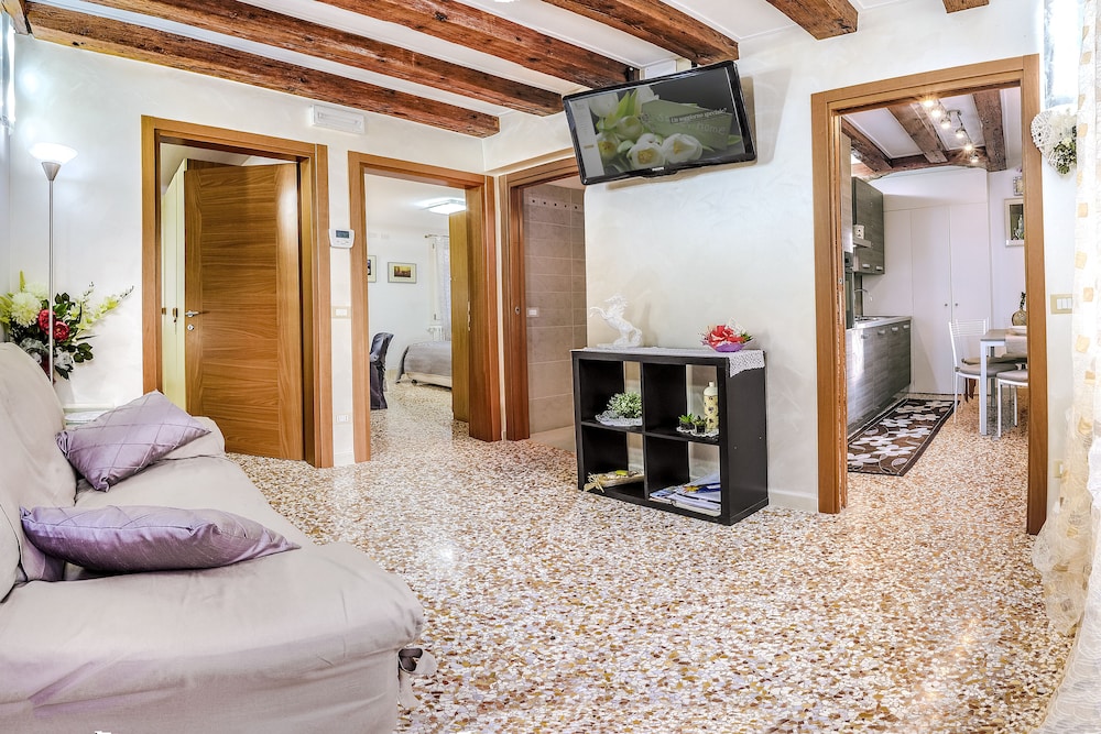 Venice Dream House Tosca 4/6