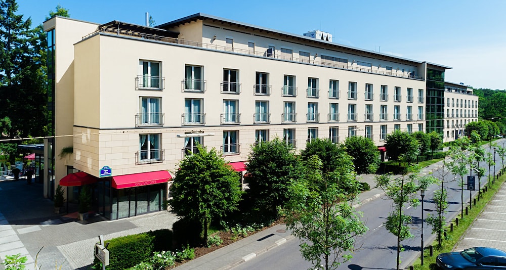 Victors Residenz Saarbrucken 1/75