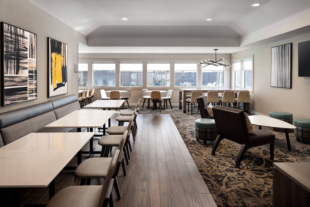 Residence Inn Anaheim Placentia Fullerton 41/50